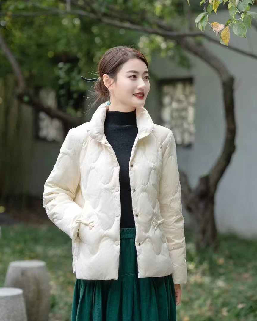 2024年冬季新款时尚羽绒服（特价）