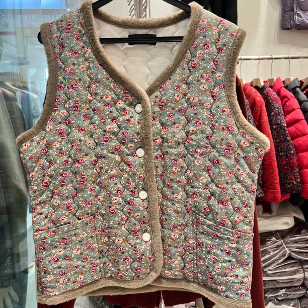 2024年冬季必备中老年马甲