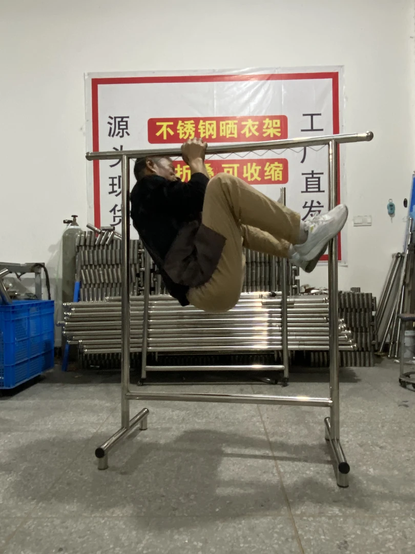 单杆不锈钢简易晾衣架客厅房间卧室阳台家用立式简约创意衣服卖场