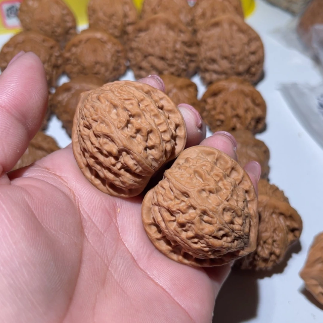 【闪购商品】文玩核桃把件?****y