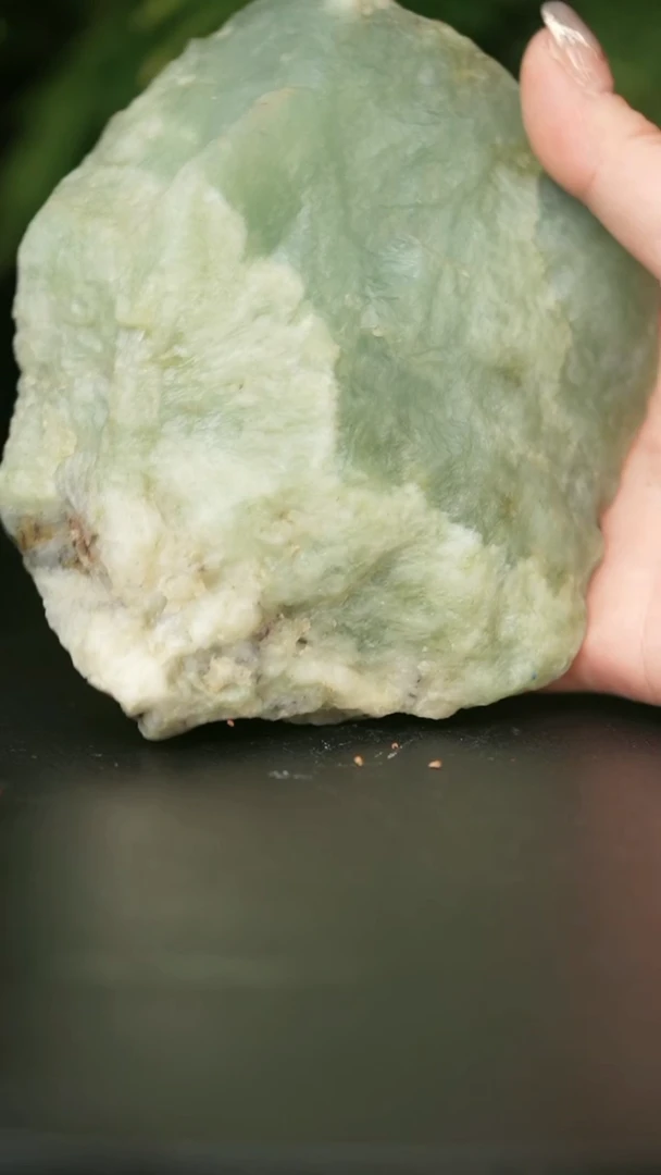 【闪购商品】蛇纹石玉珠宝奇石未镶嵌1