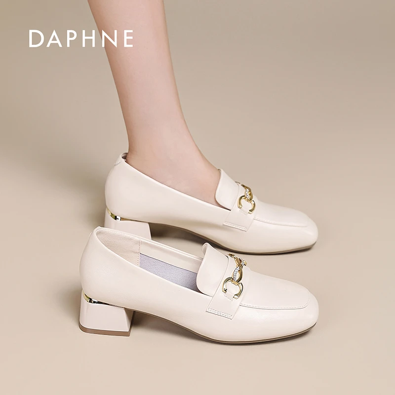 达芙妮时尚休闲舒适女鞋新款懒人乐福鞋英伦方头一脚蹬粗跟单鞋YZ