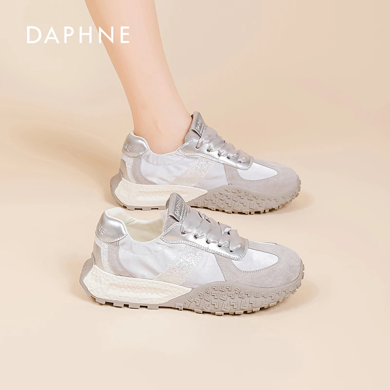 达芙妮秋季钜惠德训鞋【关注加团飘1统计名额】粉丝专享