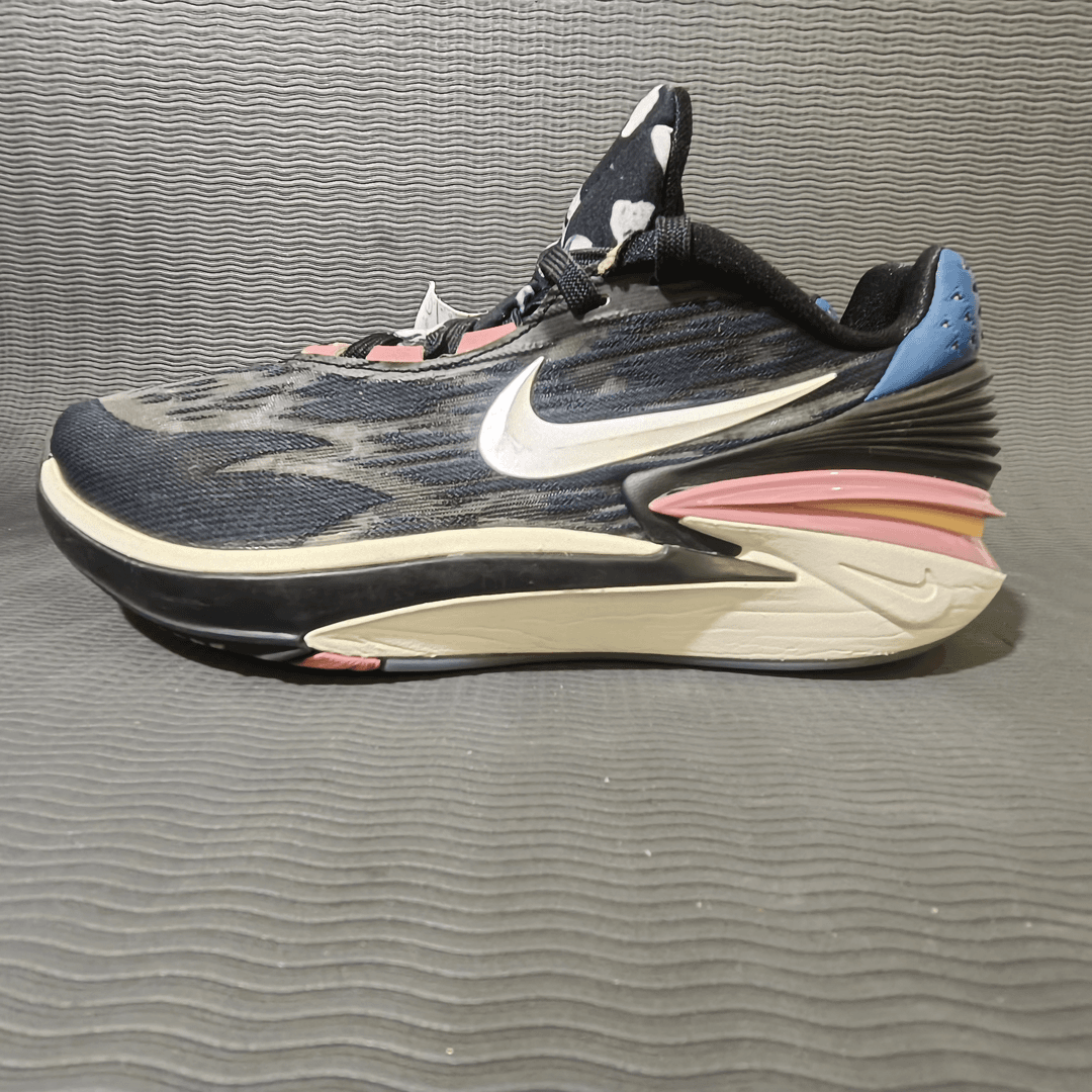 43码Gt2低帮篮球鞋