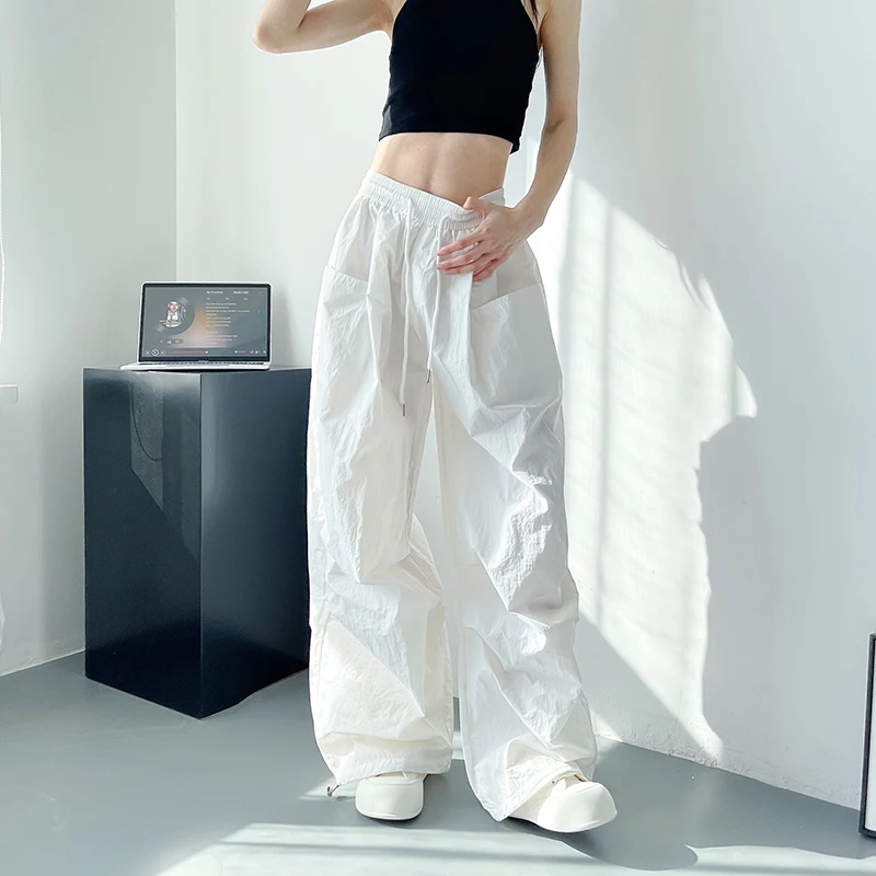 白色工装裤冰丝速干阔腿裤女夏季宽松显瘦工装休闲高腰春薄款时尚
