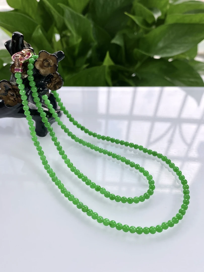 缅甸天然翡翠A货，卡3.6冰种起胶满绿正阳绿小米珠小圆珠项链1401