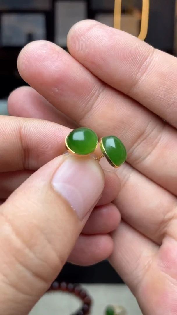 【闪购商品】和田玉耳饰18K金镶嵌和田玉耳饰