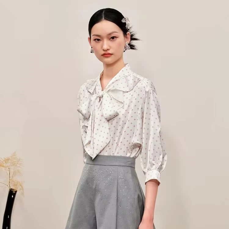 M-MAXRIENY宫廷风粉波点荷叶系带衬衫上衣雪纺衫