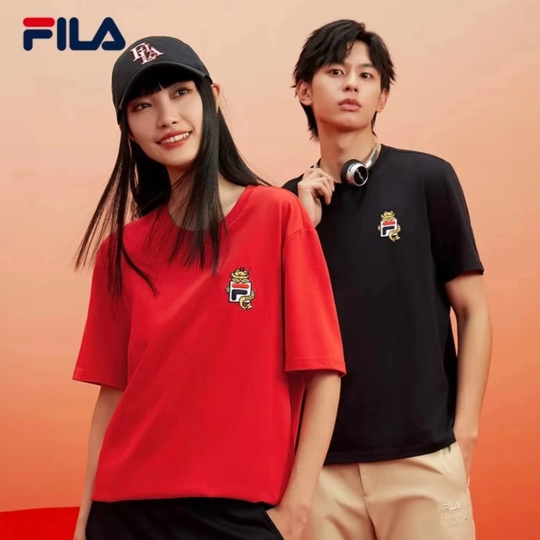 Fila/斐乐情侣春季龙年限定时尚休闲圆领短袖运动T恤F11U419102F