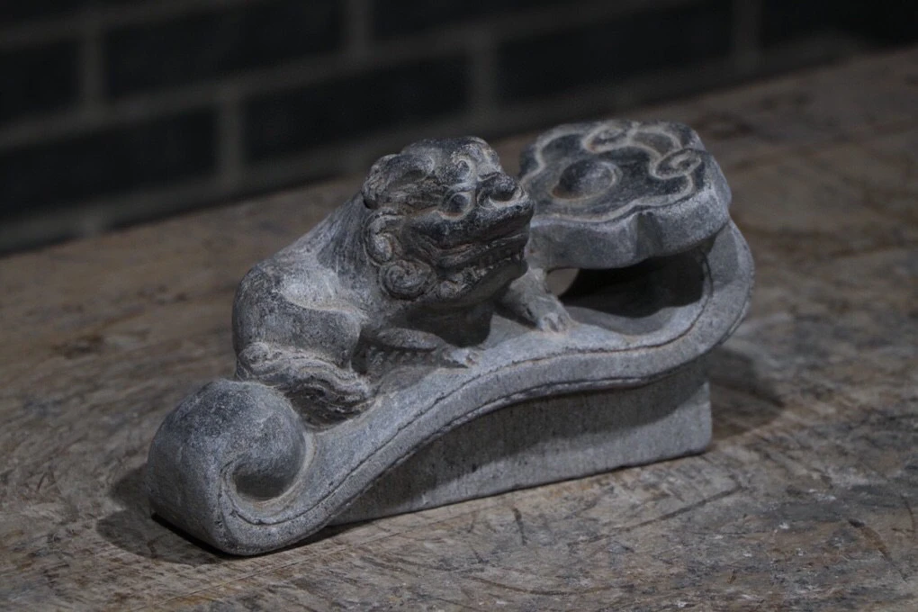 【青石案头如意狮子摆件陈设】长20厘米，宽8厘米，高11厘米！