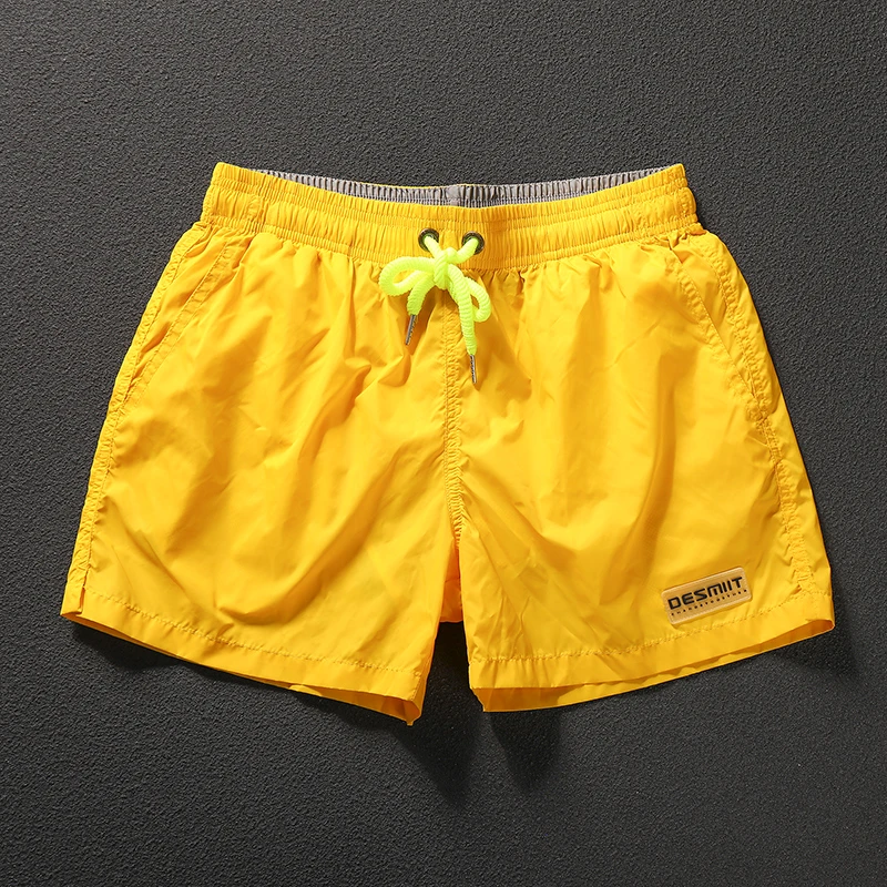 轻薄运动短裤男夏季透气大码三分裤带内衬跑步运动训练速干短裤