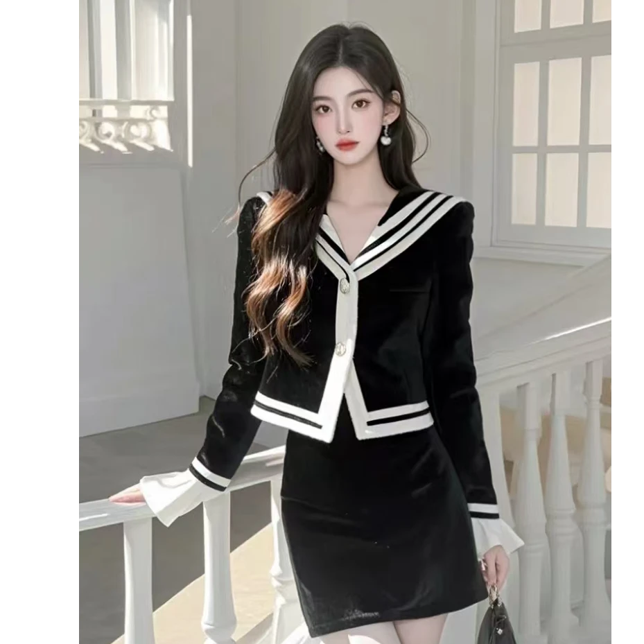 法式黑色半身连衣裙子女秋冬季2024赫本风高级感小香风搭配一整套