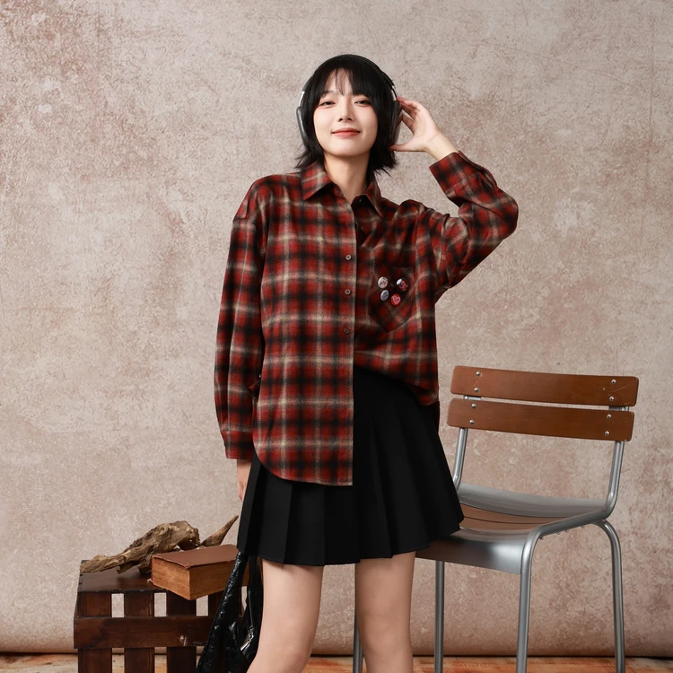 西町村屋休闲格子宽松衬衣女秋冬新款美式复古长袖衬衫XH9D10076