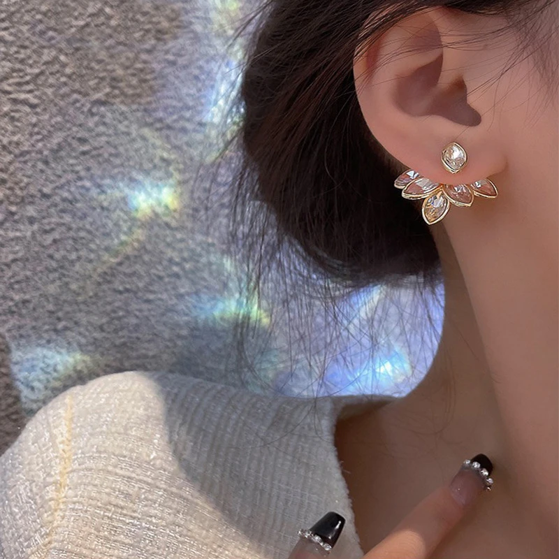合金耳饰 菱形水晶耳钉女韩国名媛气质耳饰时尚优雅水晶花瓣耳坠