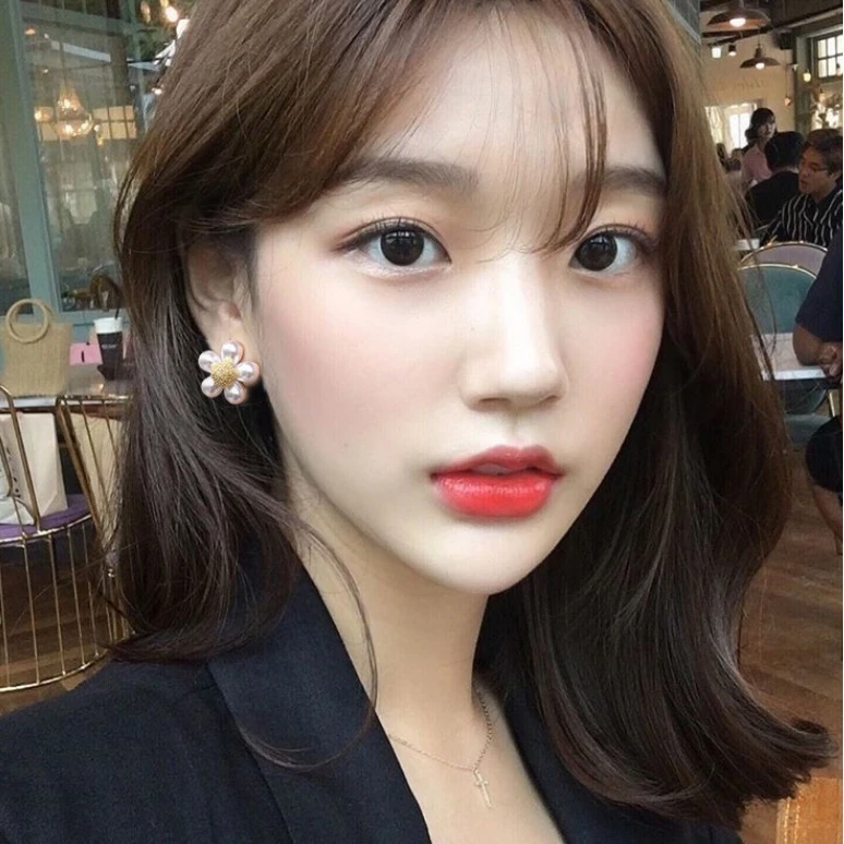 合金耳饰 小皱菊珠珠耳钉小清新花朵复古气质耳环女港风高级感