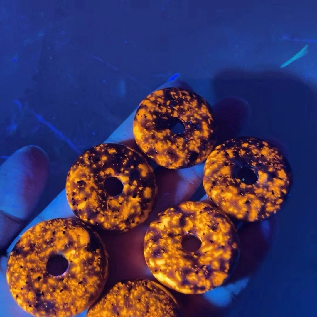 火焰石精美平安扣4厘米