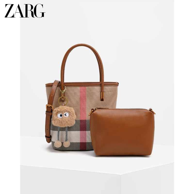 印花高级感水桶包女百搭单肩斜挎包鎏金色扣-90011