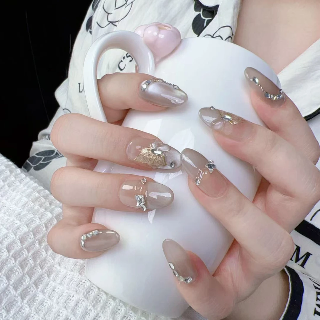 枯叶蝶气质蝴蝶高级穿戴甲爆闪猫眼美甲手工美甲秋冬显白假指甲