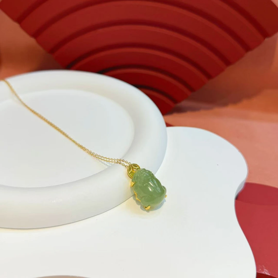 S925银镶嵌20x12mm翠青貔貅HNZ8251（不含链）