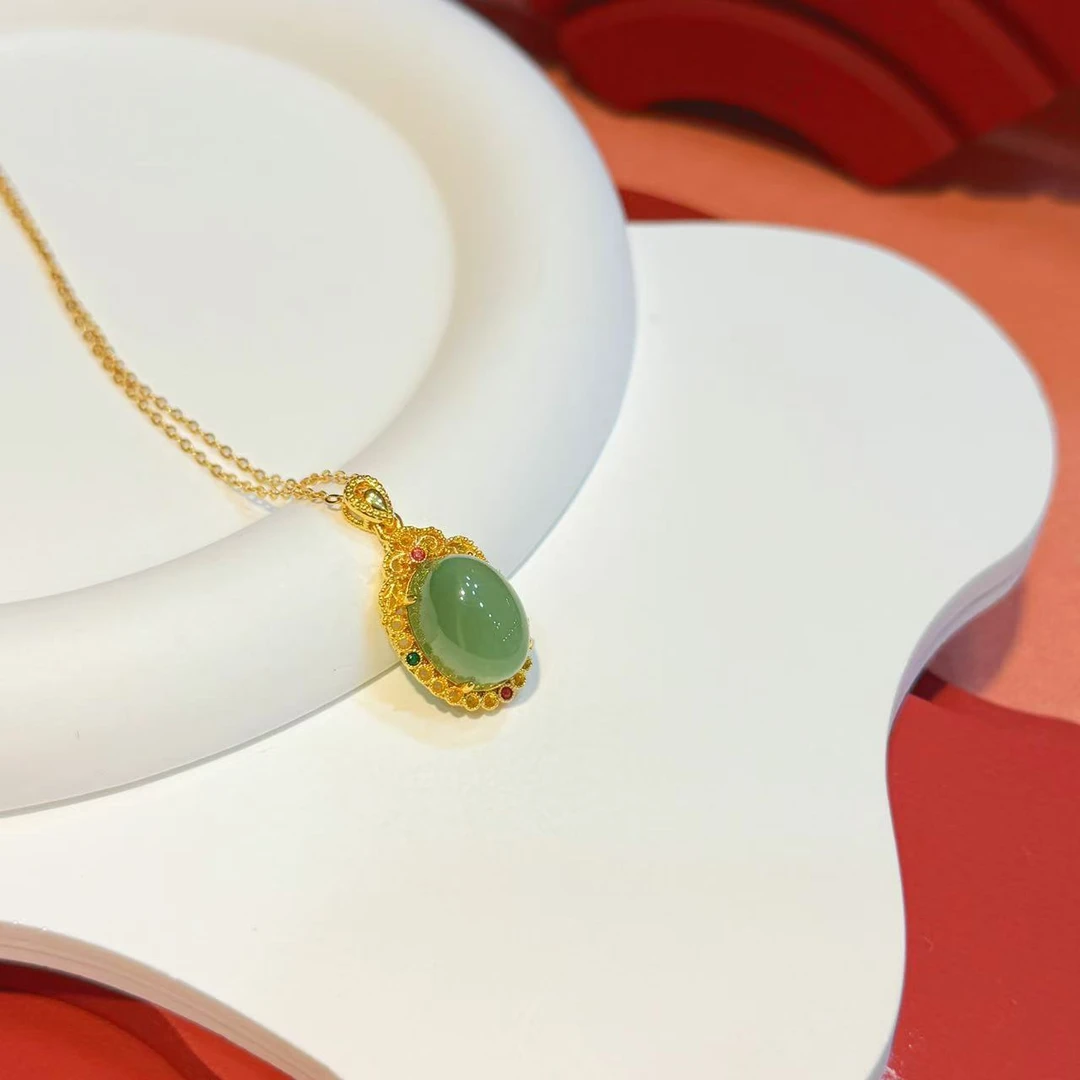 18K金花边镶嵌10*14和田碧玉猫眼旦面HNZ8128