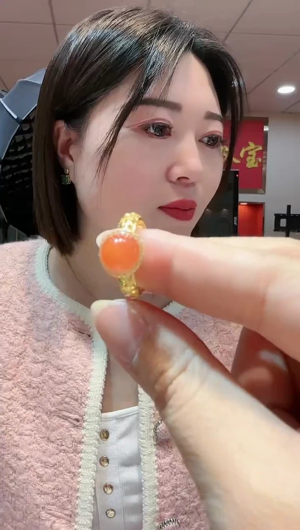 【闪购商品】和田玉戒指银S925镶嵌南红旦面戒指HE01971