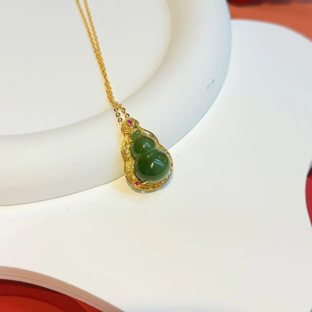 18K金镶嵌16mm碧玉猫眼葫芦HNZ8337