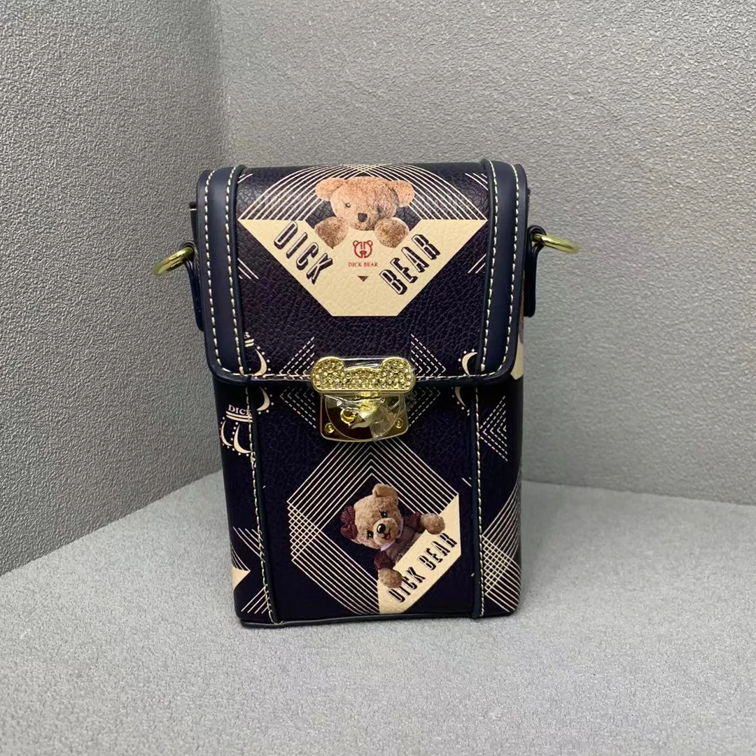 DICK BEAR/迪克熊8265新款时尚熊头扣烟盒手机包女士小包包