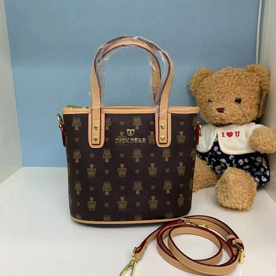 DICK BEAR/迪克熊9189新款时尚小号手提斜挎菜篮子包