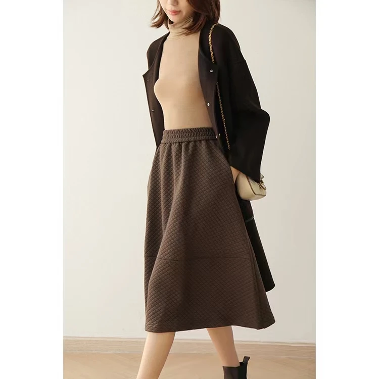 新款加厚菱格绗缝绵密柔软舒适百搭蓬感半身裙