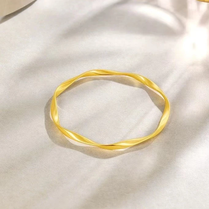 足金999莫比乌斯环黄金手镯女新款纯金纯黄金正品保障掌柜推荐