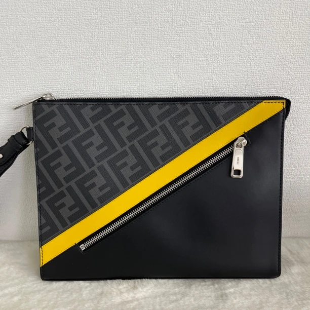99新 FENDI/芬迪 1743/老花拼皮手拿包
