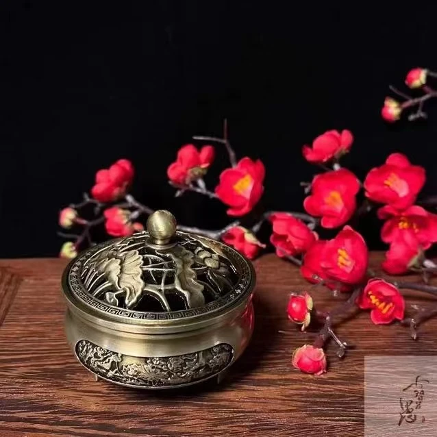 三足炉荷花黄铜炉