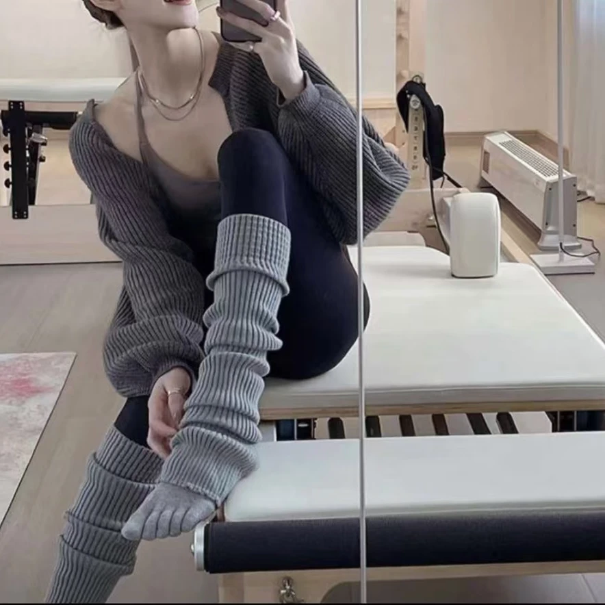 专业瑜伽袜套舞蹈袜过膝秋冬保暖长筒袜女堆堆袜普拉提袜套运动袜