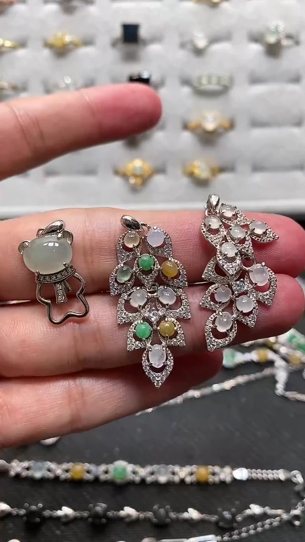 【闪购商品】翡翠戒指银S925镶嵌天然缅甸a货翡翠