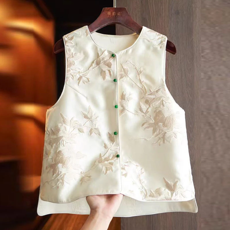 新中式马甲外套女春秋季2025年新款洋气外穿气质国风坎肩背心马夹