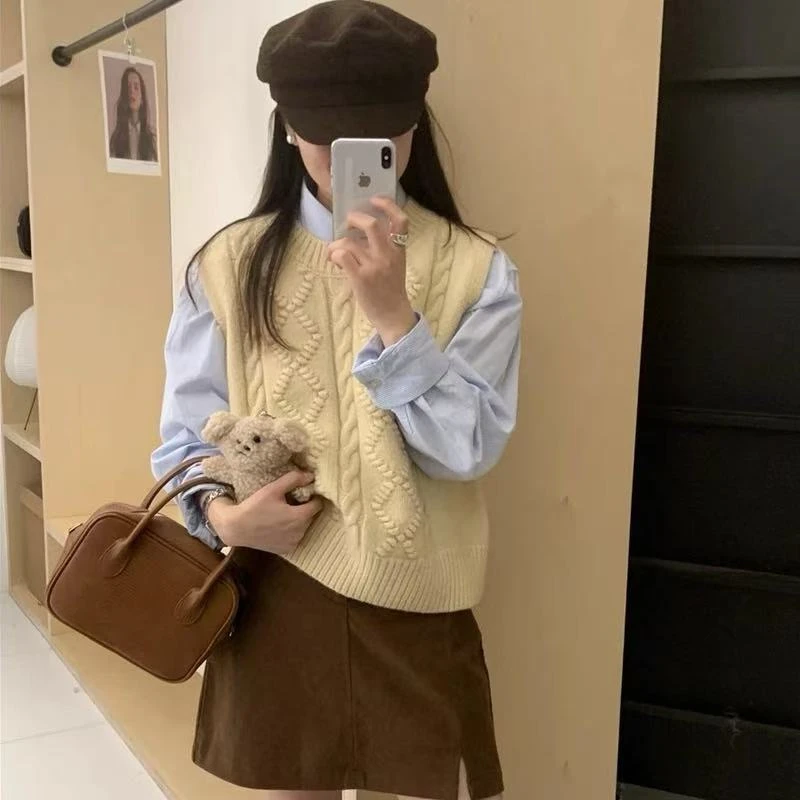 1001-1070针织毛衣马甲背心秋冬款