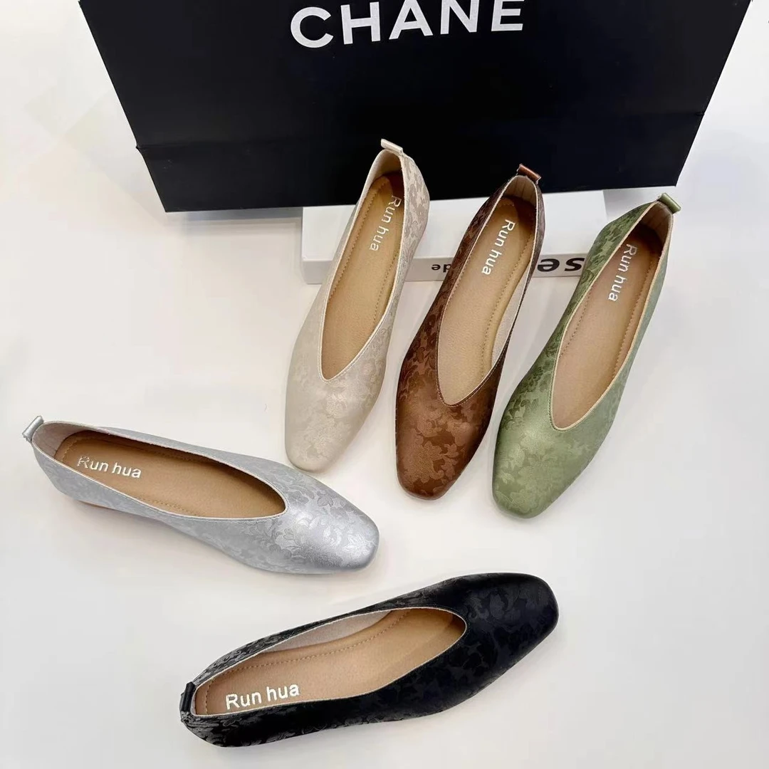 33-43码新中式气质方头奶奶平底软底浅口单鞋女士新中式平底鞋