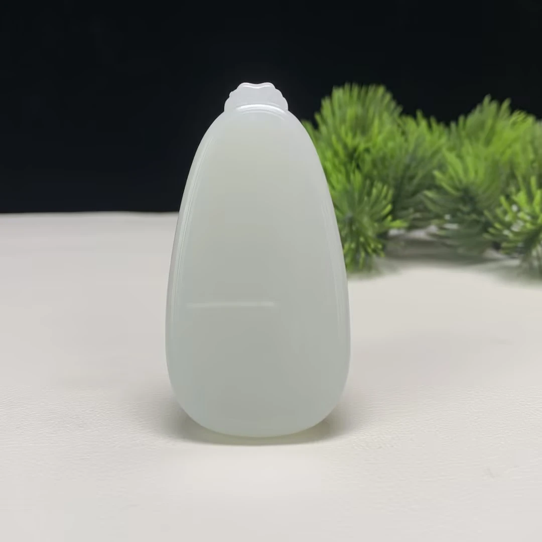 【豫人豫品】和田玉羊脂白无事牌J3097