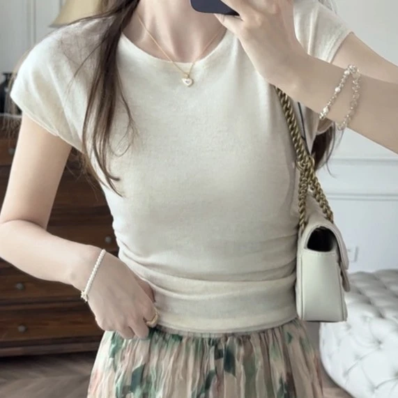 夏季女装时髦洋气气质冰丝正肩短袖T恤薄款针织衫小飞袖半袖上衣