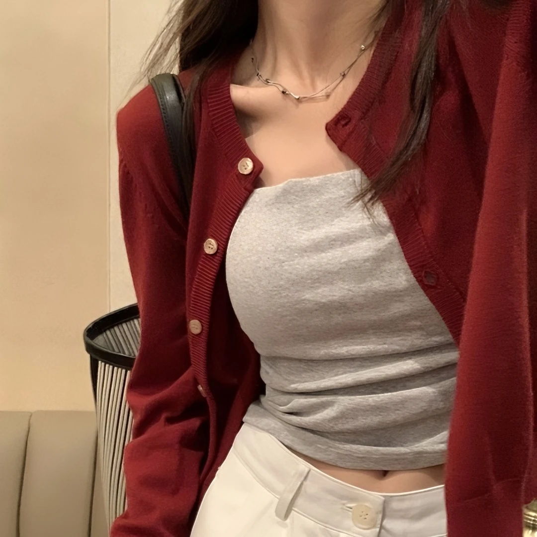 秋装高档洋气披肩外搭毛衣女初秋网红针织衫高级感上衣小开衫外套