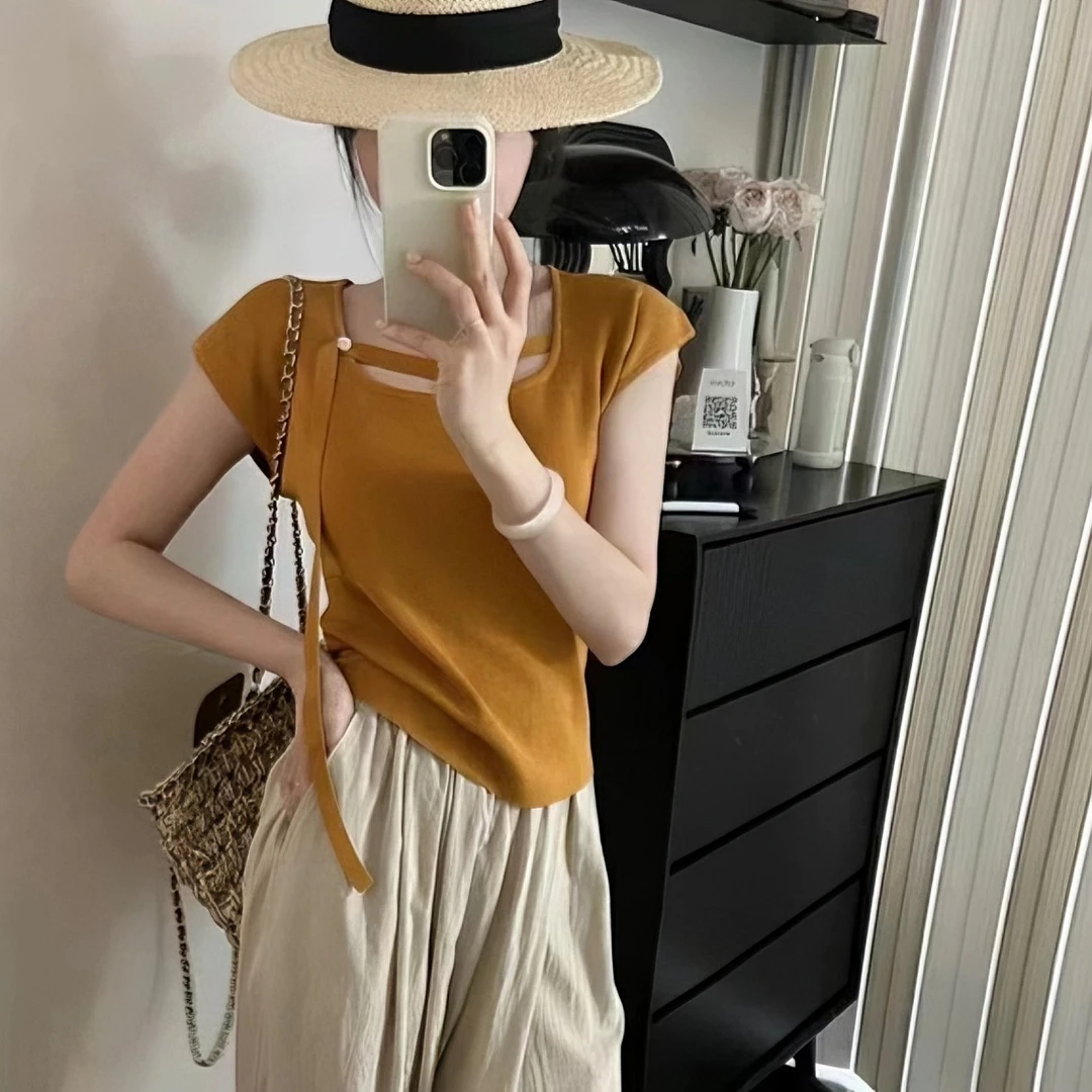 方领冰丝针织小飞袖正肩短袖t恤女装夏季设计感小众修身薄款上衣