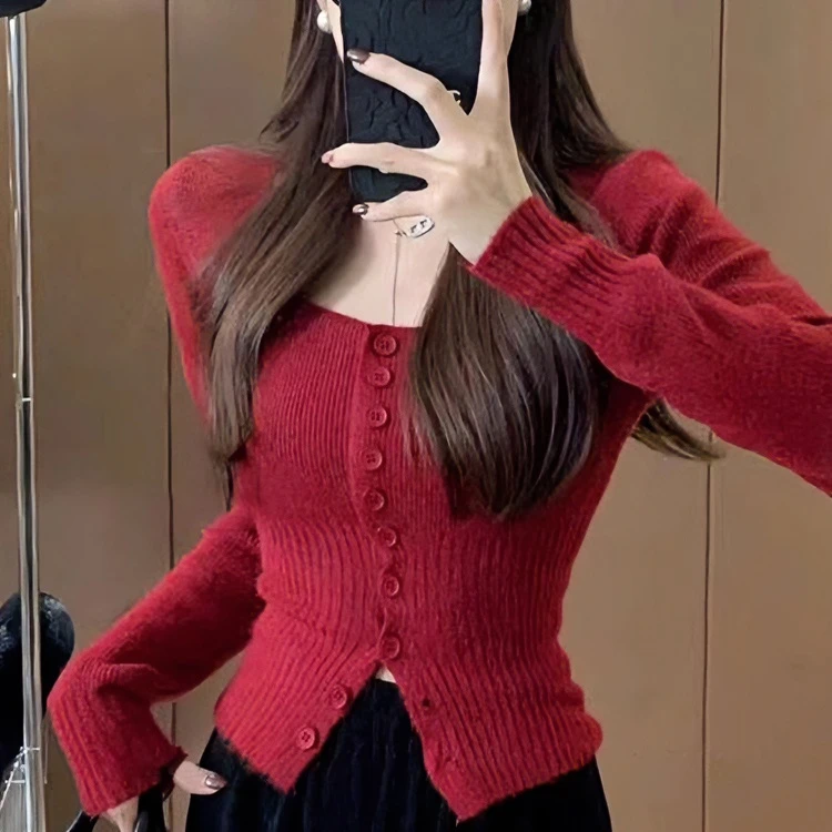 洋气长袖针织衫秋冬女装修身方领红色打底毛衣内搭可外穿气质上衣