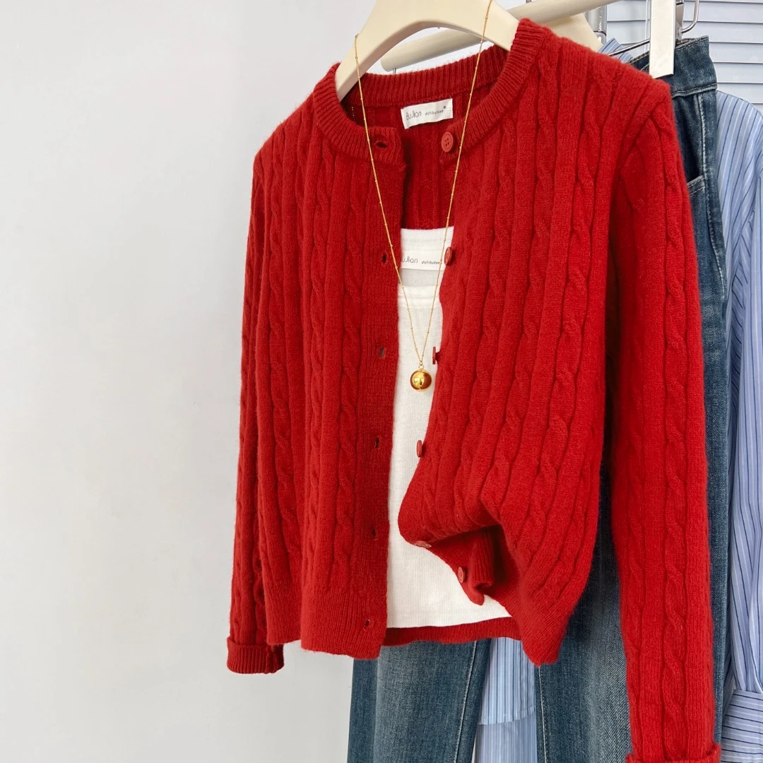 秋冬女装时髦洋气红色麻花外穿毛衣开衫针织衫小外搭上衣短款外套