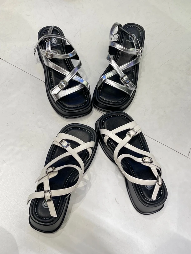 安妮黑豹#5-5171夏季福利5.5厘米厚底凉鞋