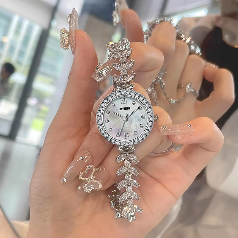美人鱼女士手表小金穗新款女士非机械表小众轻奢人鱼表女款女表钻
