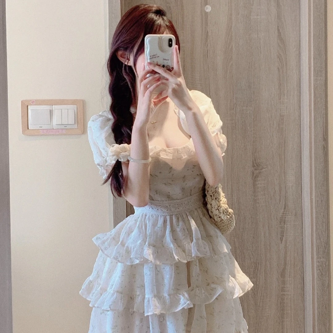 春夏秋冬得美女装-小香风、吊带、辣妹连衣裙显瘦