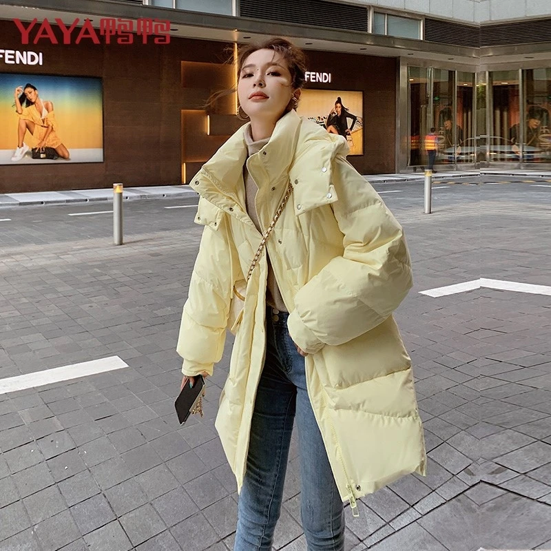 YAYA/鸭鸭羽绒服女中长款爆款冬装潮流百搭宽松外套DYE36B0140