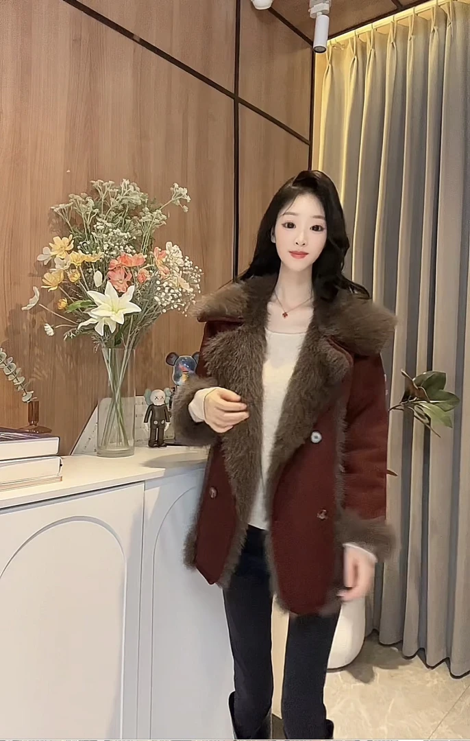 {嘉美}明星款时尚百搭毛毛一体防寒保暖毛毛外套女气质轻奢女装