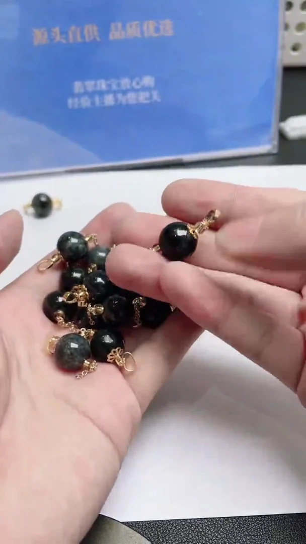 【闪购商品】翡翠颈饰未镶嵌吊坠