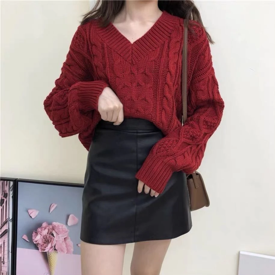 慵懒风红色麻花毛衣女宽松外穿秋冬新款短款套头粗毛线加厚针织衫
